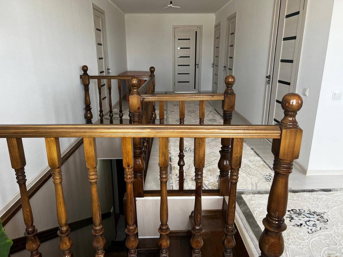 Guesthouse Greathome Karakol Esterno foto