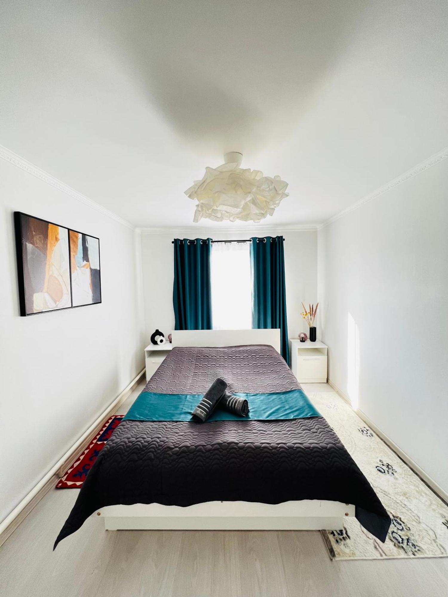 Guesthouse Greathome Karakol Esterno foto